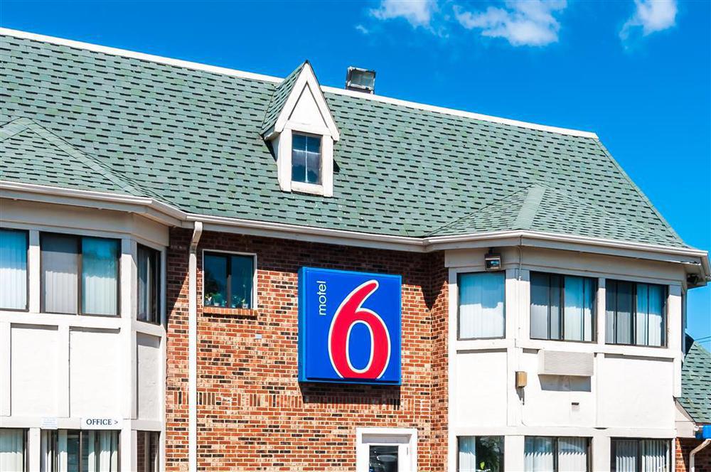 Motel 6 Chicago - Elk Grove 엘크그루브빌리지 외부 사진